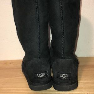 Comfy ugg long boots